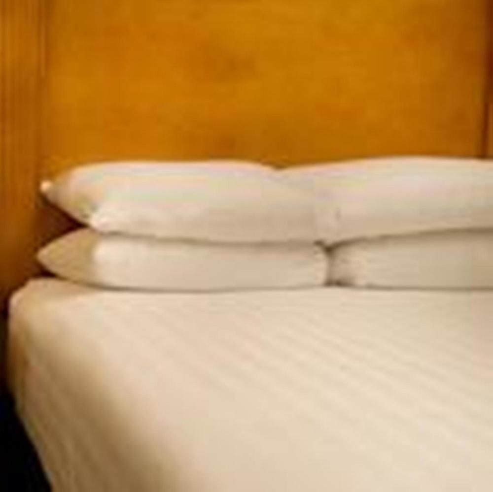 Hotel Holiday - - Medical Center Area By Ihg
